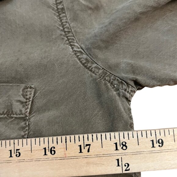 Cloth & Stone Olive Green Tencel & Lyocell Safari Button Down Spread‎ Collar - Picture 7 of 8